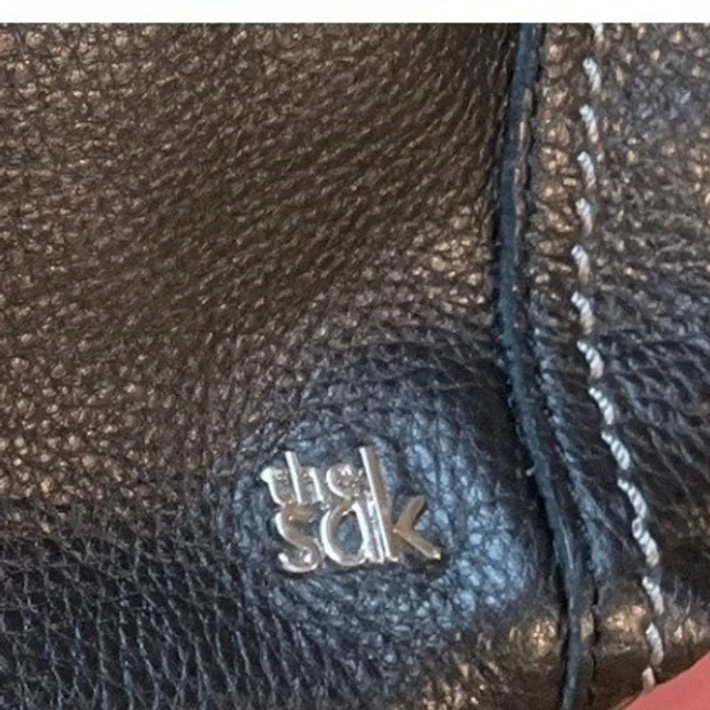 The Sak Crossbody Bag Purse Womens Small Black Leather Contrast Stitch‎ Travel
